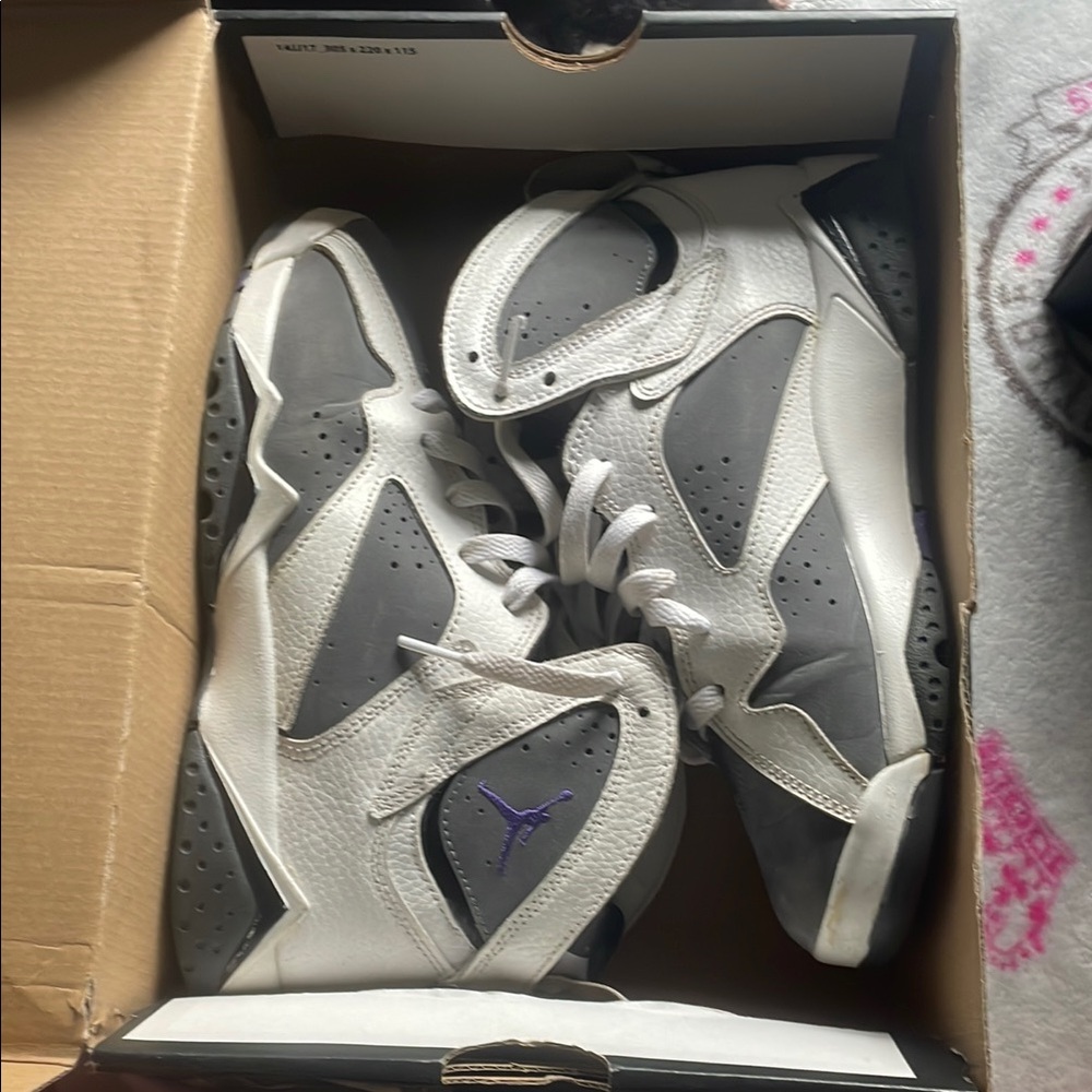 Air Jordan 7 Retro BG Sneakers